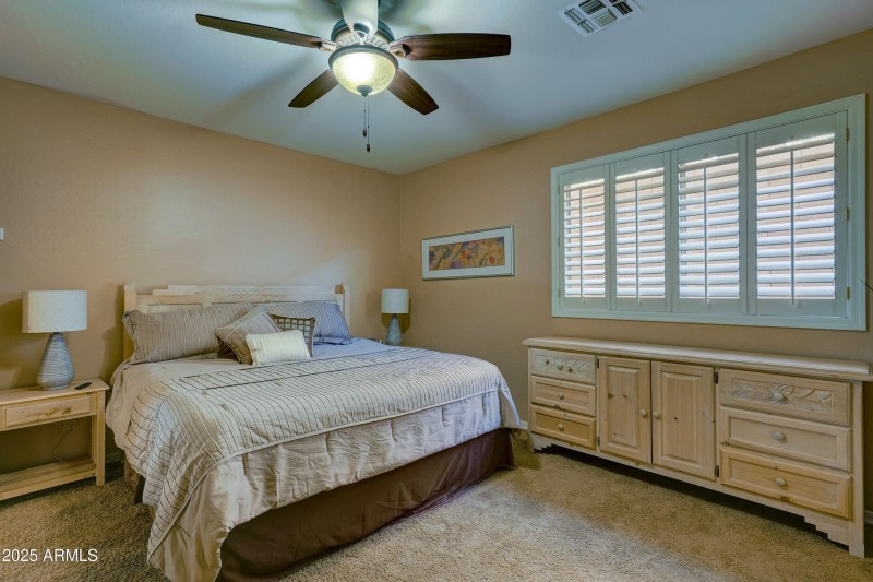 4443 E Morning Vista Ln-21