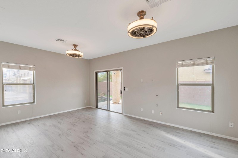 LR | Dining RM