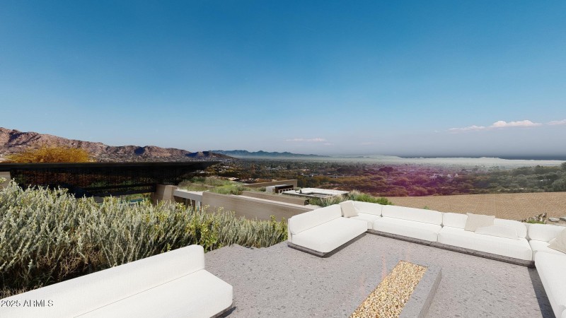 Hillside Firepit