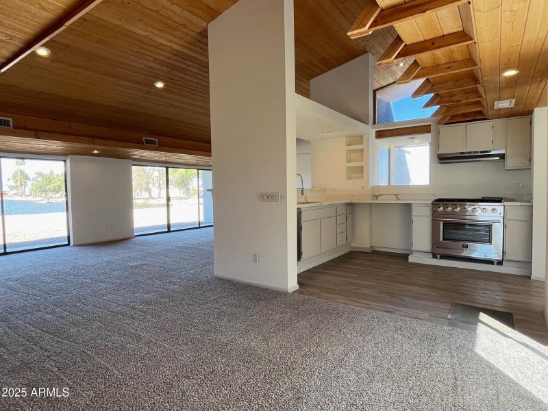 Kitchen/Living Space