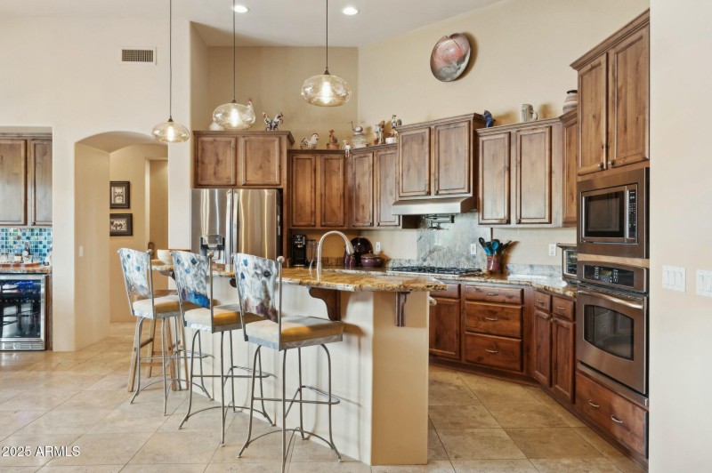 Ample Cabinetry + SS Appiances