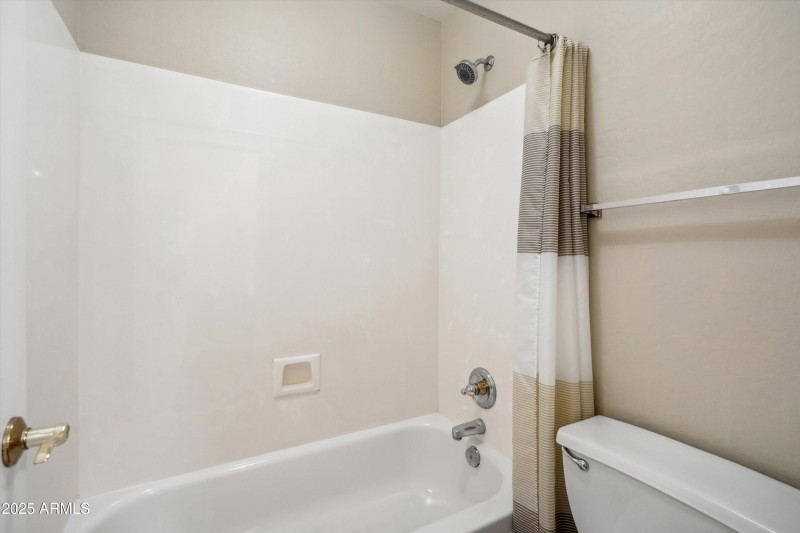 32-Shower 1