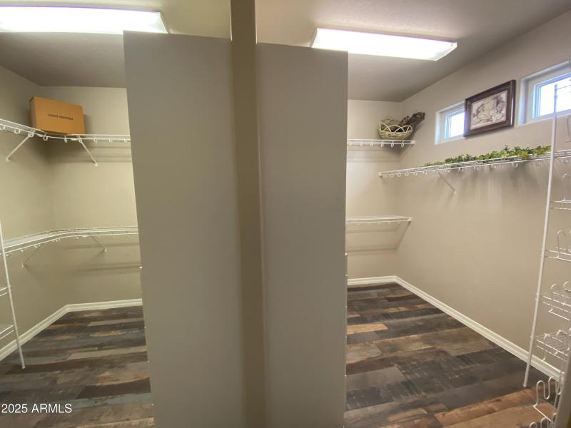 IMG_5380 MB walk-in closet