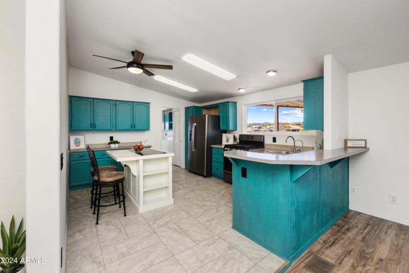 Cute Country Kitchen
