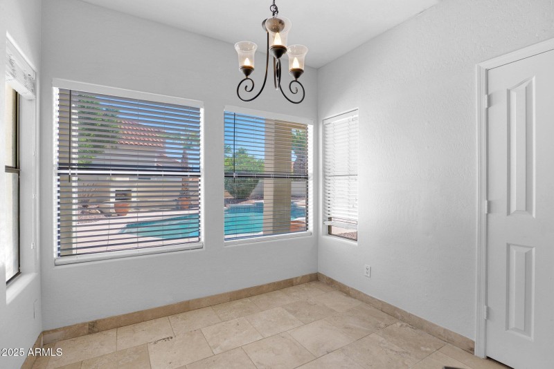 16-web-or-mls-P1154991