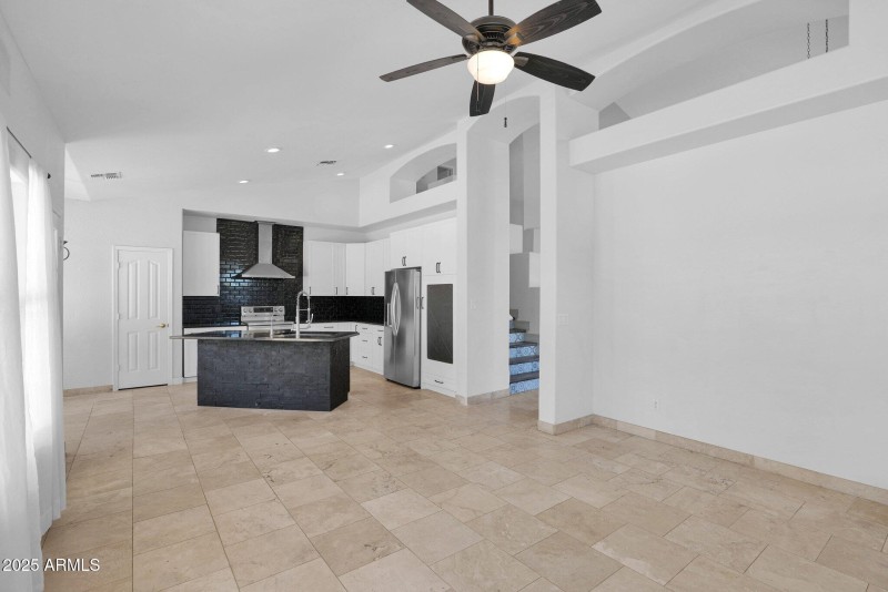 19-web-or-mls-P1154997
