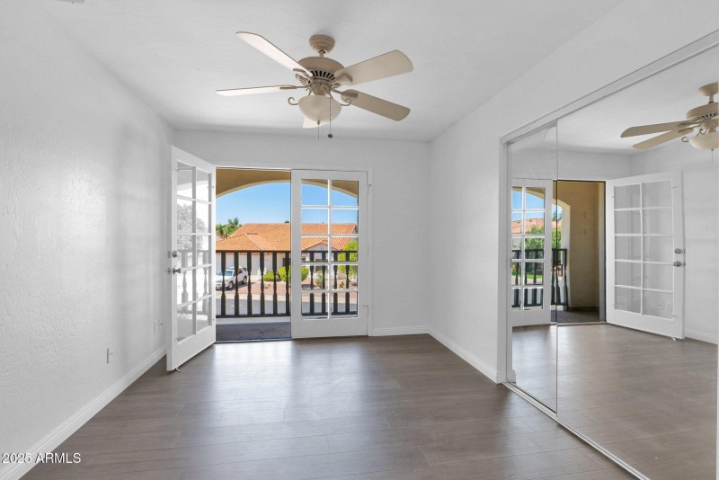 28-web-or-mls-P1155026