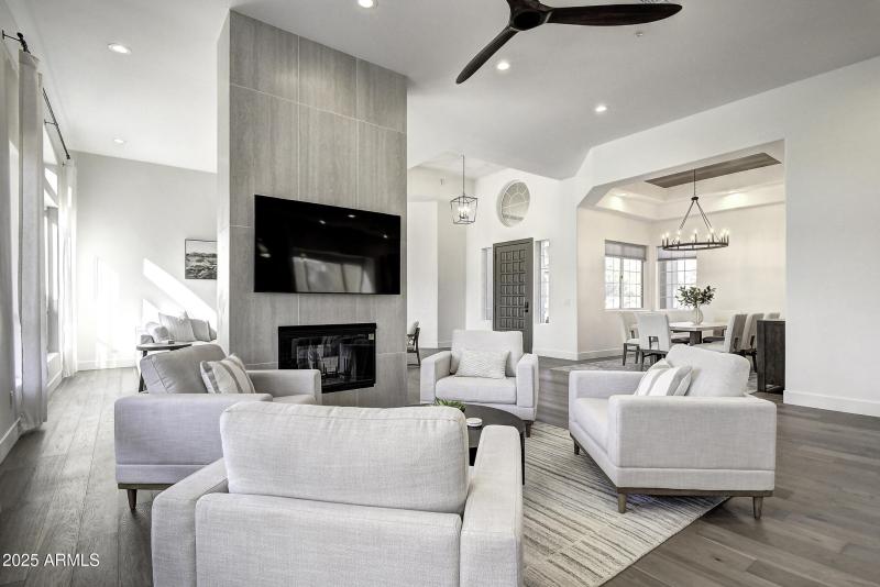 12113 E Sahuaro Dr (14)