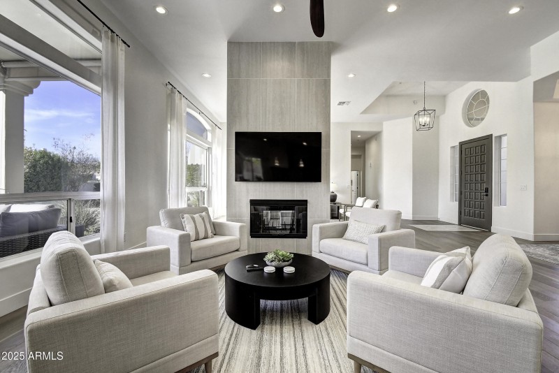 12113 E Sahuaro Dr (16)