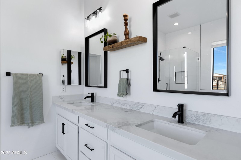 3508 W New Life Ln-37