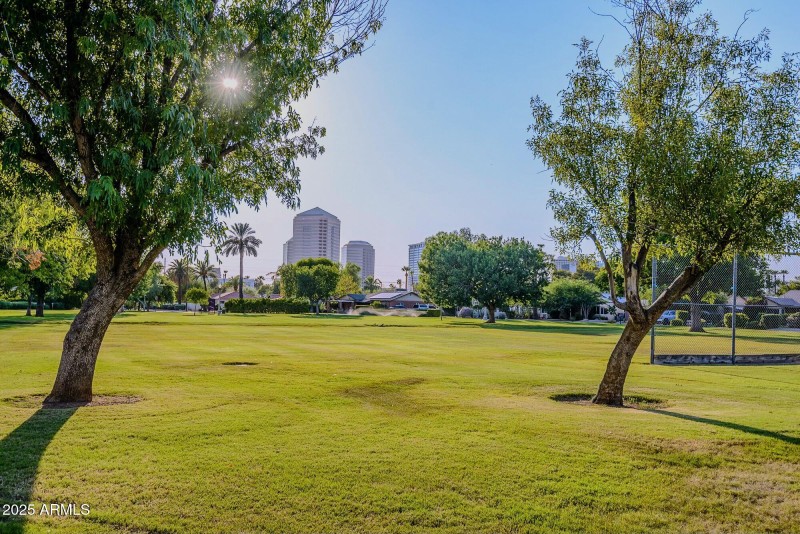 Attractions - Country Club Park