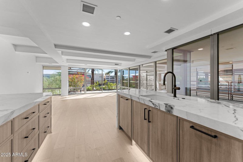 8-web-or-mls-DSC08344