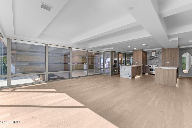 14-web-or-mls-DSC08384