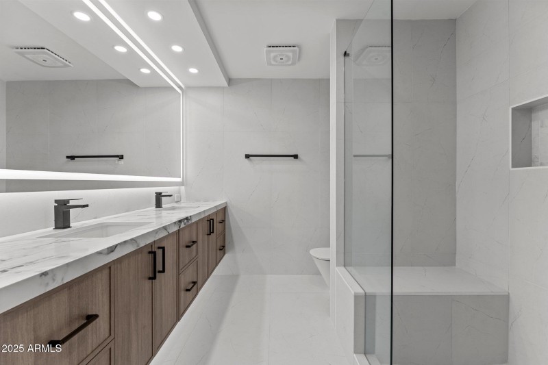 24-web-or-mls-DSC08439