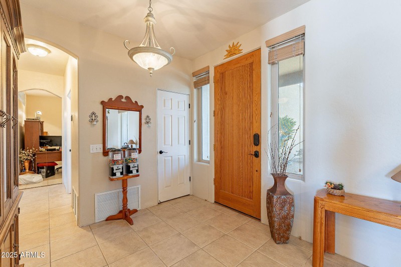 11-web-or-mls-174th-11