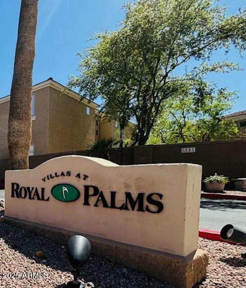 Royal Palms