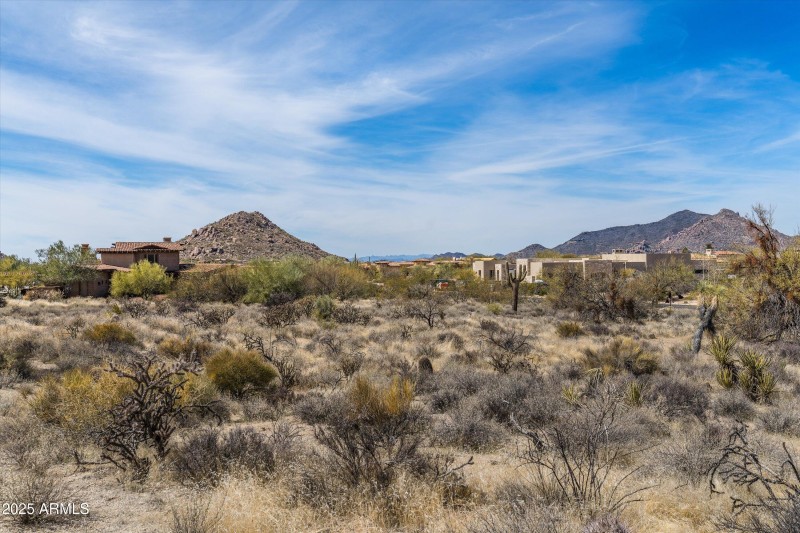 18-8395 E Leaning Rock Road #187 (18 of