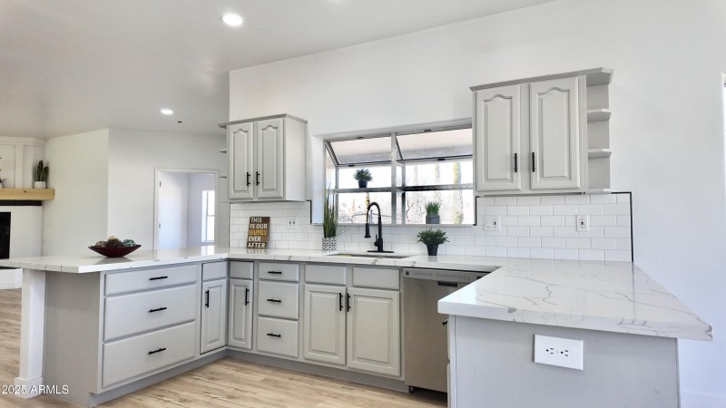 dji_mimo_20250321_114008_20250321114009_