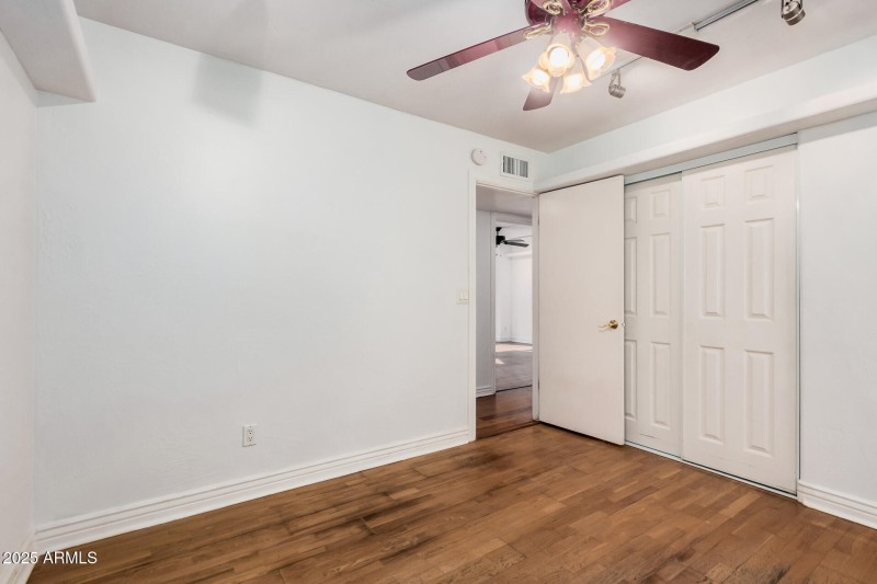 2 BR 2