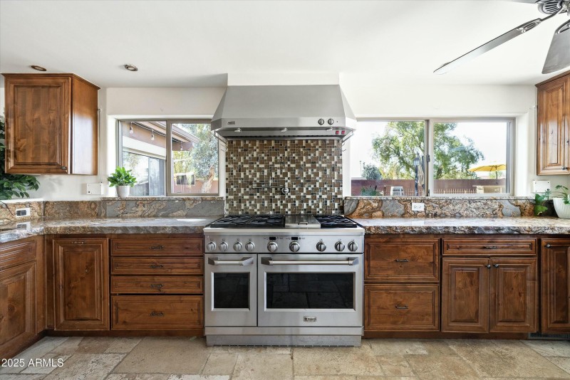 6 Burner Gas Range & Griddle