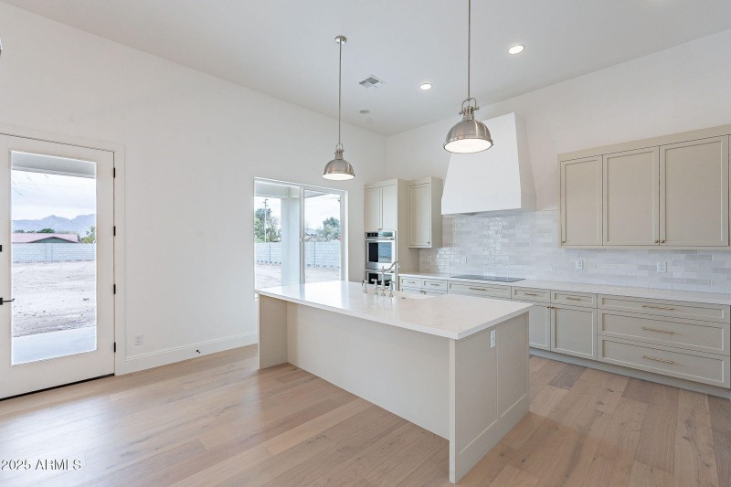 208-web-or-mls-178th-21 (2)