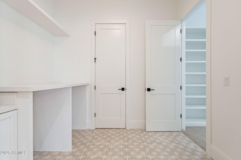 241-web-or-mls-178th-54 (2)