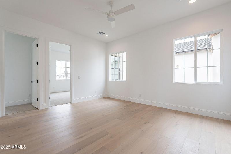 245-web-or-mls-178th-58 (2)