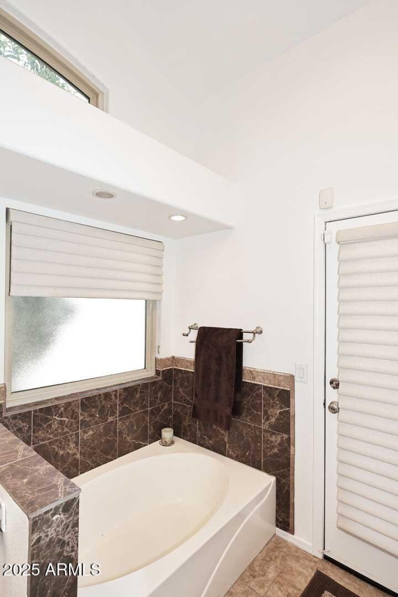 Primary Bath-Garden Tub