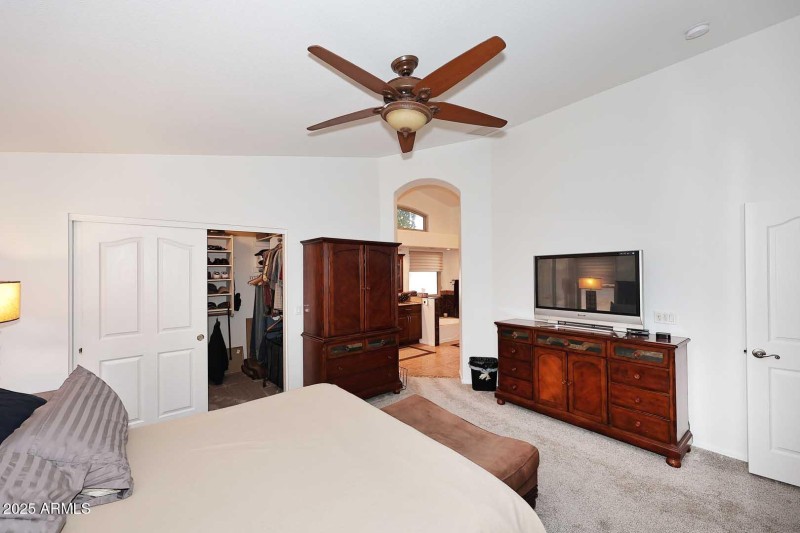 Primary Bedroom2
