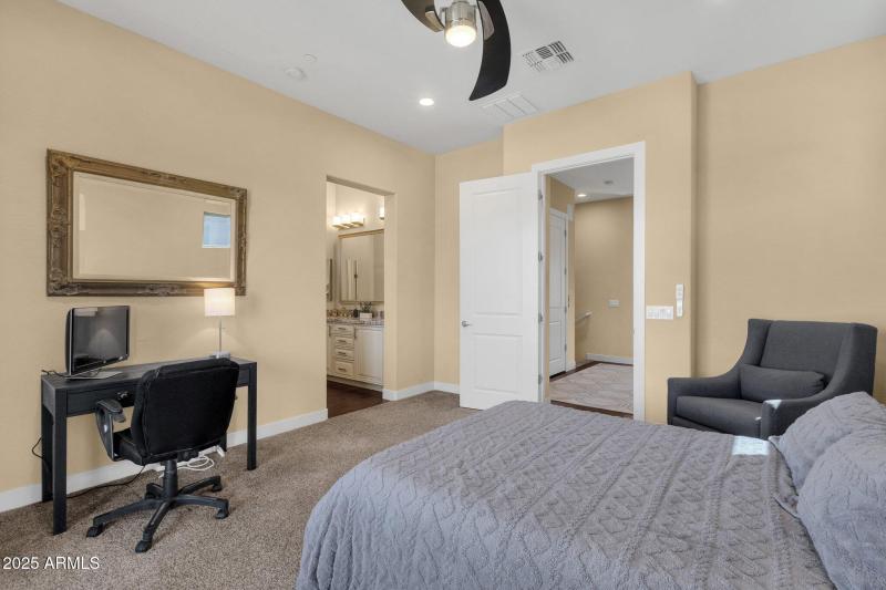 44-web-or-mls-27000-n-alma-school-pkwy-2