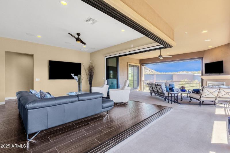 36-web-or-mls-27000-n-alma-school-pkwy-2