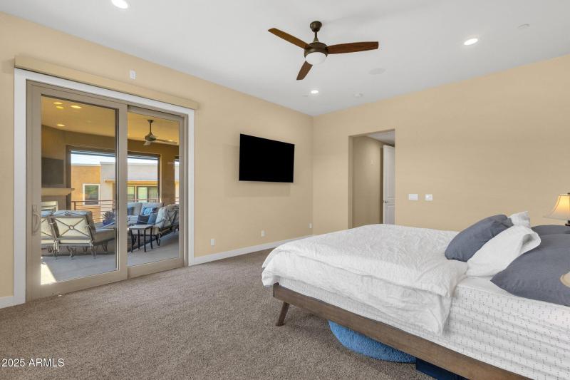 Master has access to patio