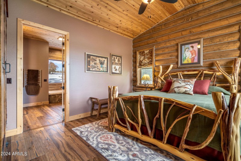 Primary En-Suite