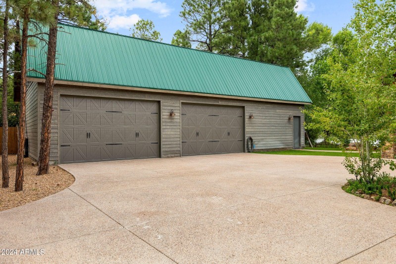 6-car garage