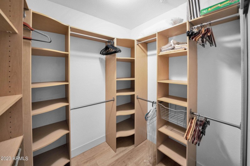 Master HUGE walk-in