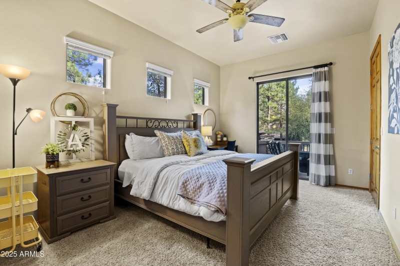 Upstairs Bedroom 2