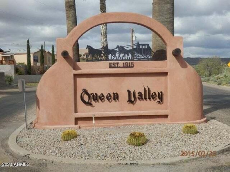 queen valley sign
