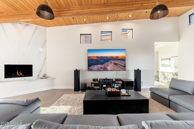 9525 E Buckskin Trl - 08