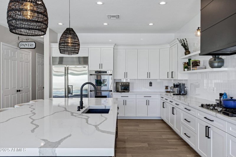 1782 W Lynx Way-21