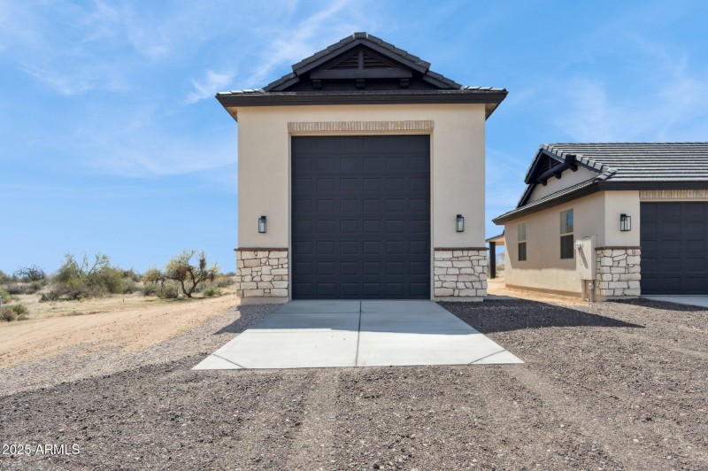 5-web-or-mls-13653-e-aloe-vera-dr