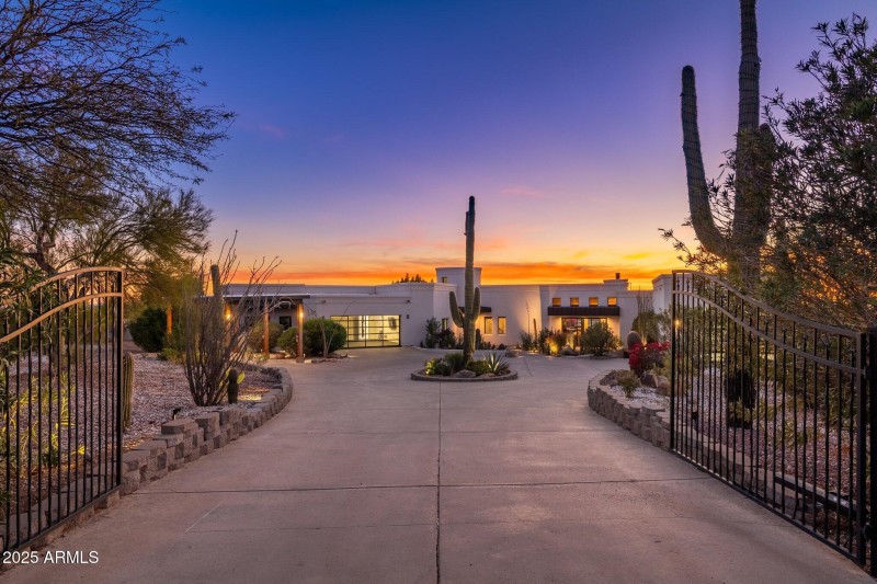 9525 E Buckskin Trl - 88