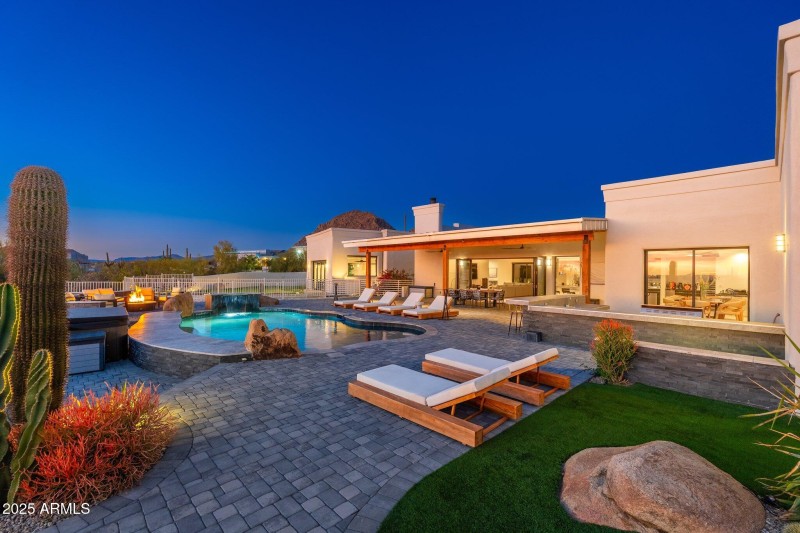 9525 E Buckskin Trl - 113