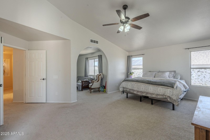 33-web-or-mls-74th-33