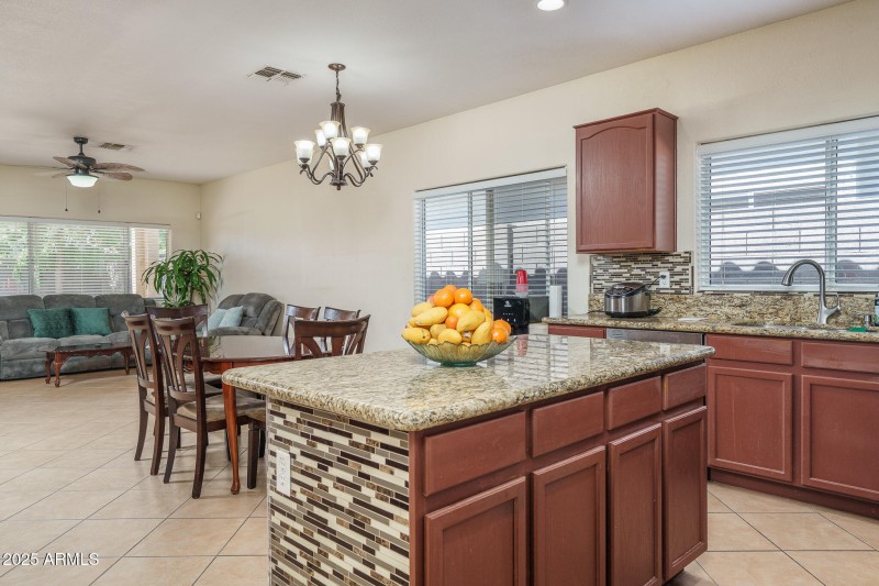 5) KITCHEN