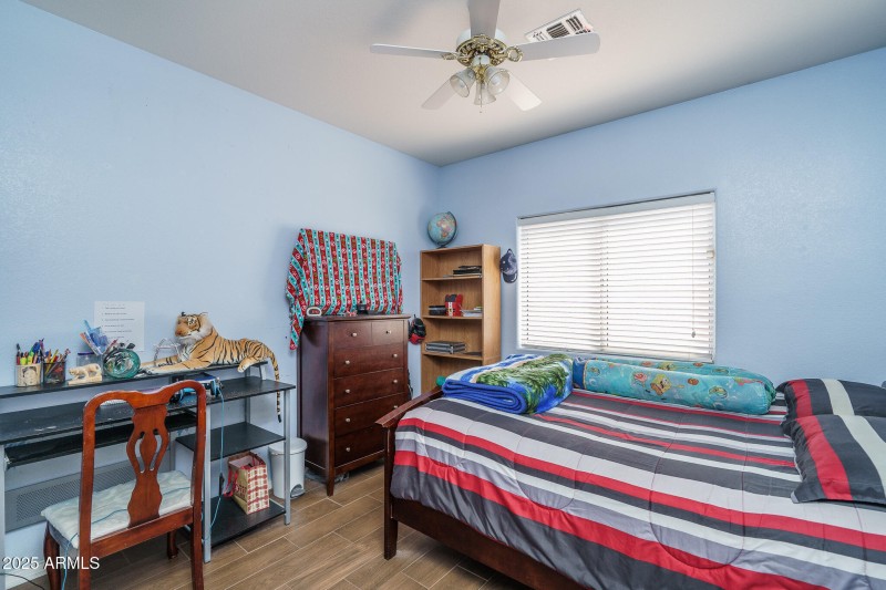 13) BED 2