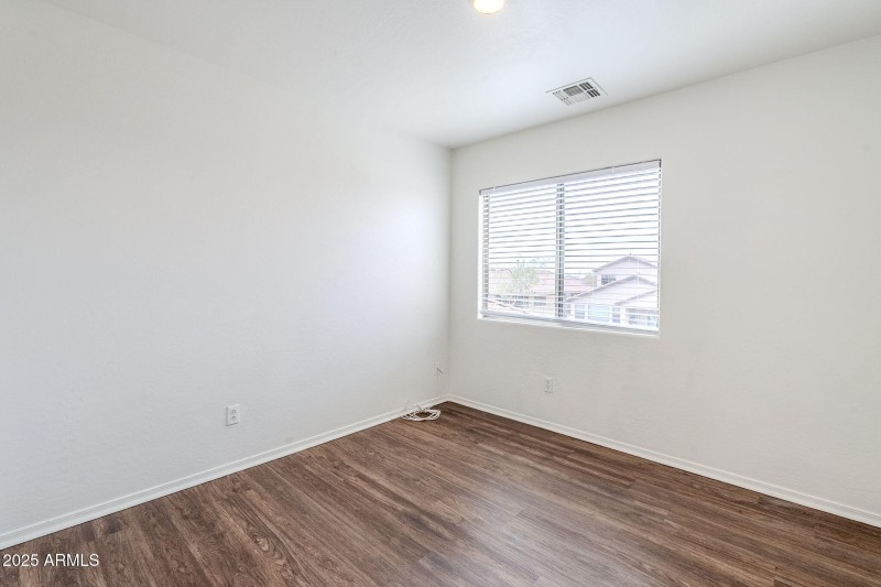 39-web-or-mls-ashton-39