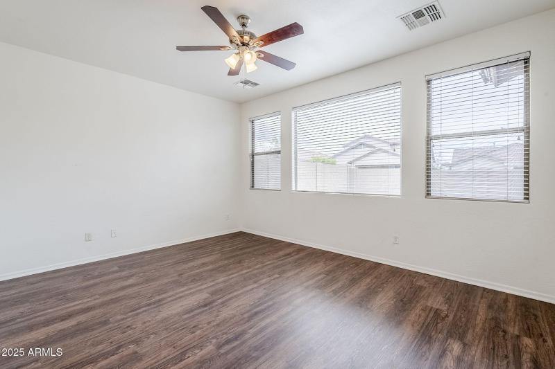 24-web-or-mls-ashton-24