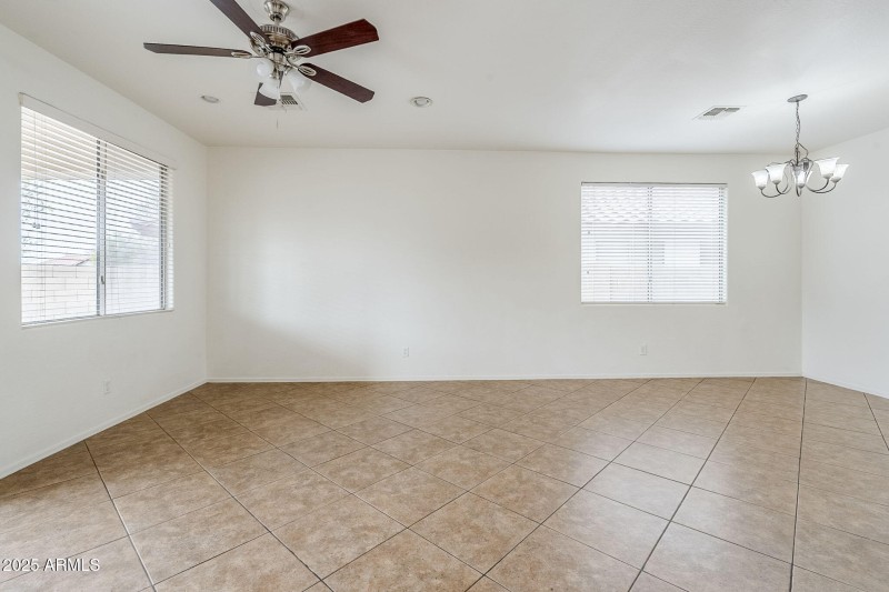 22-web-or-mls-ashton-22