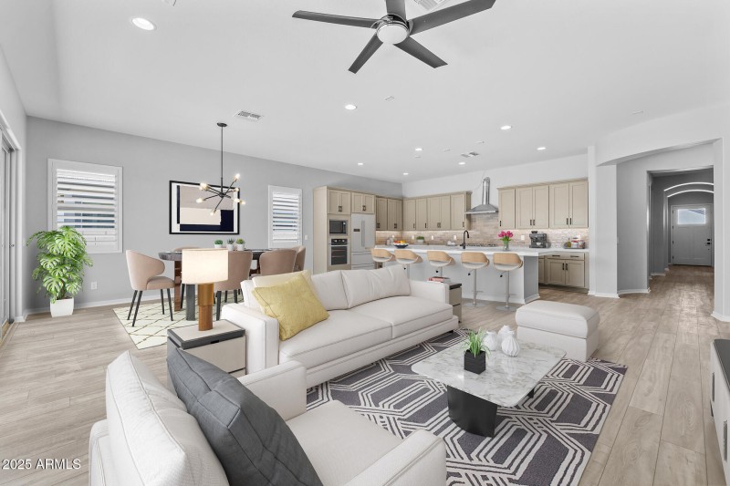 5) GREAT ROOM-final