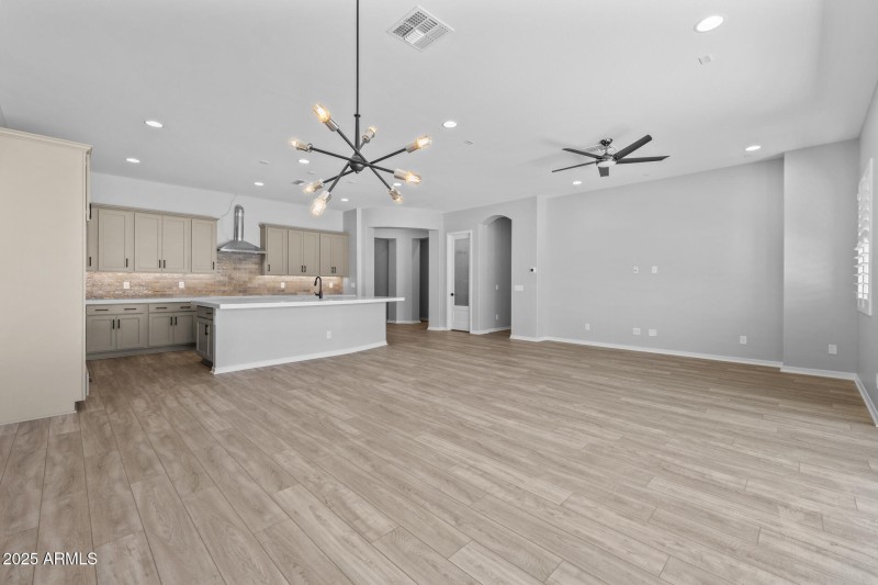 6) GREAT ROOM
